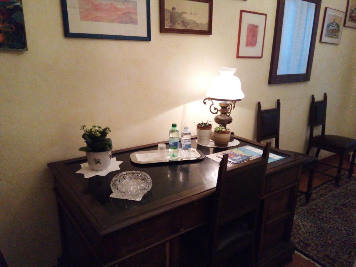 A Casa Di Tommy B&B Ачиреале Экстерьер фото